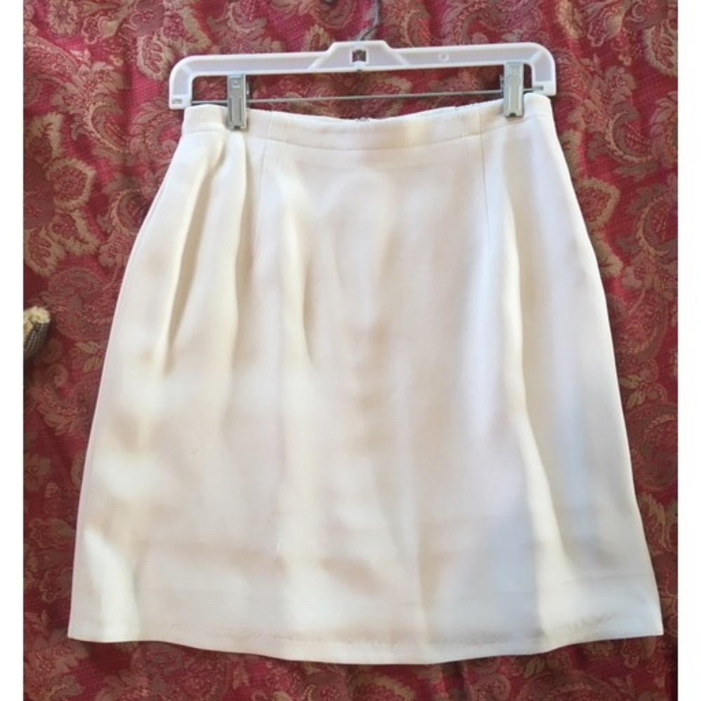 Dana Buchman Skirt